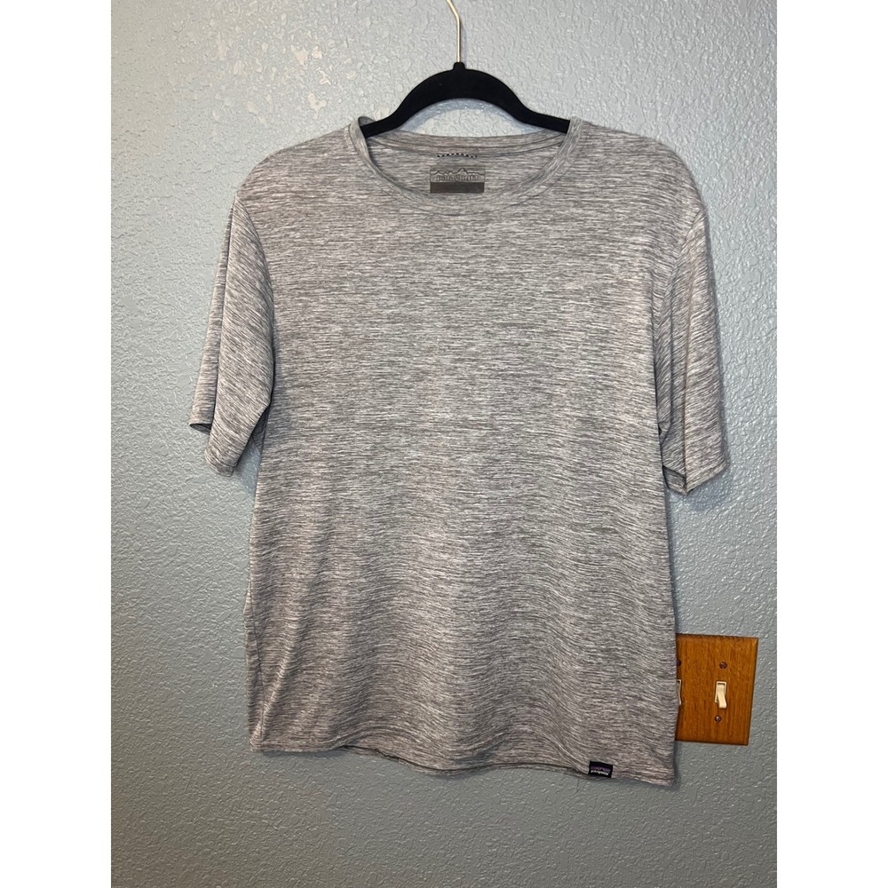 Patagonia Mens Capilene Cool Daily Shirt Grey Heather Short Sleeve Size M